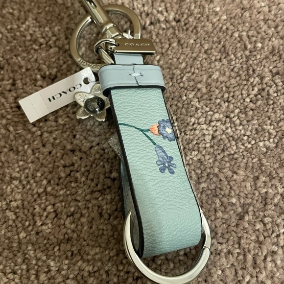 Coach Keychain - Picture 4 of 5